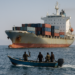 Un buque de carga fue atacado frente a la costa de Yemen en medio de tensiones por las nuevas tasas navieras de Irán
