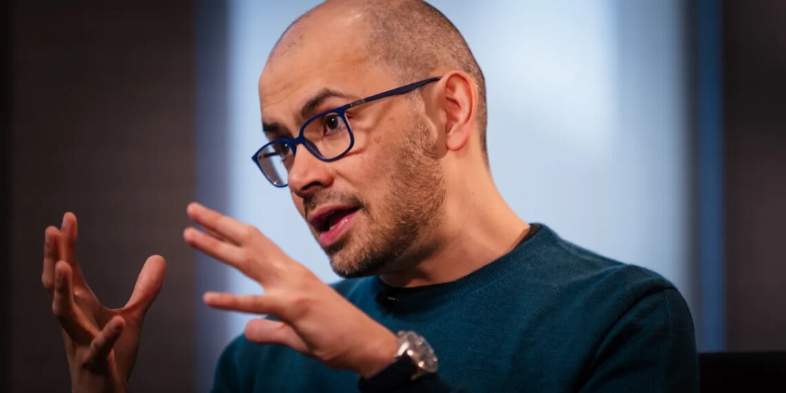 [post_title]