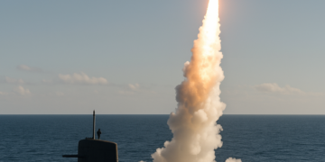 China lanza desde un submarino un misil estratégico hacia aguas del Pacífico y preocupa a Japón, Australia y Nueva Zelanda