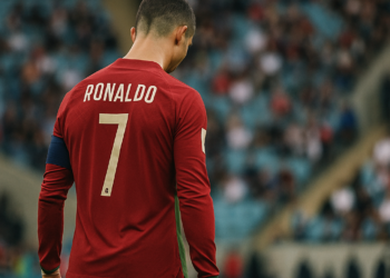 Cristiano anuncia el final de su carrera mundialista