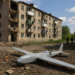 Un ataque con drones de Ucrania deja ocho muertos y 61 heridos en dos centros logísticos en Rusia