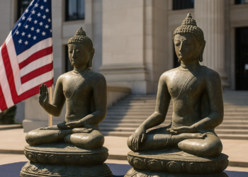 US Returns Two 8th-Century Looted Bronze Buddha Statues to Indonesia
