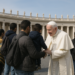 El Papa León XIV rinde homenaje a las víctimas de las rutas migratorias en Lampedusa