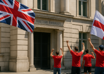 Embajada Británica priorizará asistencia consular a aficionados ingleses durante el duelo ante México