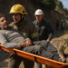 Hernán, el portero de un edificio atrapado bajo 140 toneladas de escombros, rescatado ocho días después del terremoto