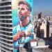 Enorme mural de Messi en su ciudad natal argentina recibe la tercera estrella.