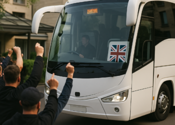 Abuchean a Inglaterra en su llegada al hotel en CDMX