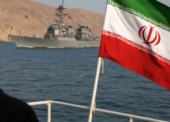 Amenaza de Irán a los países del Golfo: cooperar con EEUU en el estrecho de Ormuz será considerado “un acto de guerra”