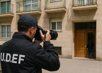 La UDEF registra un inmueble en el distrito de Salamanca de Madrid por la investigación europea al antiguo grupo de Le Pen