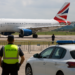Montan operativo especial para llegada de Inglaterra
