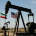 Petróleo cierra con caídas de 2% tras ataques entre Irán y Estados Unidos