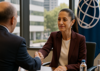 Sheinbaum se reúne con Banco Mundial