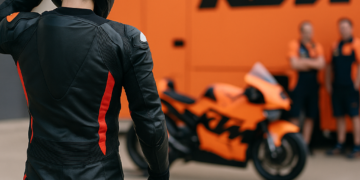 Viñales sigue a la gresca con KTM: "Me mandaron un contrato, lo firmé y después dijeron que no era válido"