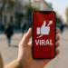 ¿Y si sí?: cómo una frase se convirtió en fenómeno digital y estrategia de marketing