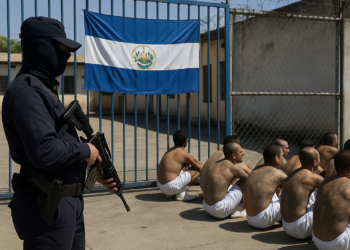 El Salvador pospone sentencia contra cúpula de la MS-13 por 47,000 crímenes