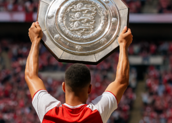 Gana Arsenal con autoridad y conquista la Community Shield