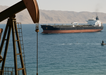 El precio del petróleo sube ante la falta de certezas sobre la reapertura del estrecho de Ormuz