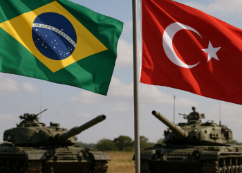 Brasil y Turquía reforzaron su cooperación en defensa y acordaron una hoja de ruta para ampliar inversiones y alianzas estratégicas