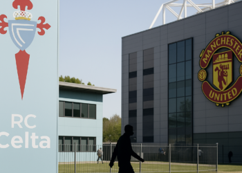 El Celta ultima con el Manchester United la llegada de Altay Bayindir