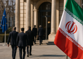 Trump dijo que el lunes comenzarán las nuevas conversaciones con Irán tras frenar los ataques previstos contra el régimen