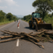 Liberan 26 puntos carreteros en Michoacán tras bloqueos