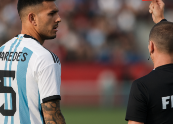 Suspende FIFA 10 partidos a Leandro Paredes