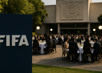 Tuvo FIFA otra cena en Antropología