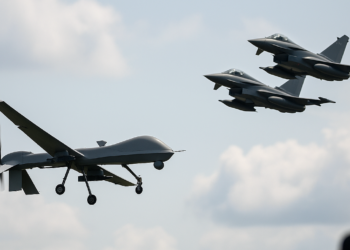 La OTAN desplegó cazas por la incursión de un dron en Letonia y Finlandia restringió su espacio aéreo y marítimo tras ataques rusos