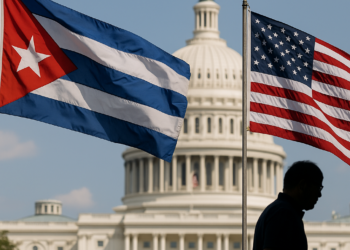 Petro llama en Cuba a evitar una invasión de EU y propone a Trump dialogar