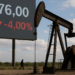 Caen precios del crudo otro 4% y el WTI ronda los 76 dólares