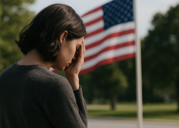 Sarah Jones Fell Out of Love With America. Her New Play Takes It to Counseling