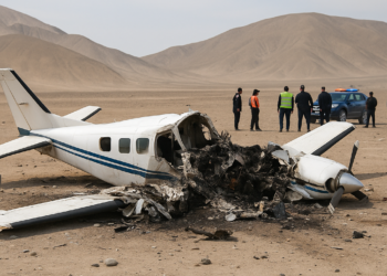 Trece muertos al caer avioneta con turistas cerca de Líneas de Nasca en el sur de Perú