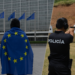 EU va contra quienes protegen; México, contra quienes disparan