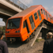 Se descarrila vagón de Metro en taller de prueba en Ticomán