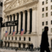 Wall Street opera mixto ante cautela sobre Oriente Medio