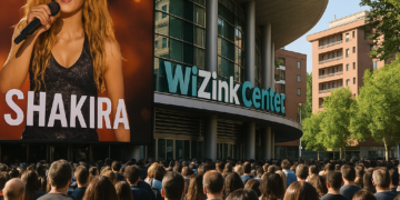 Shakira reparte alegría en Madrid en un concierto disfrutón al que le faltó calado | Cultura