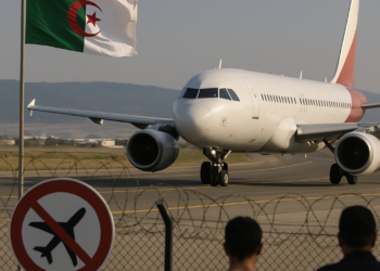 Tras romper relaciones con Emiratos Árabes Unidos, Argelia prohibió todos los vuelos del reino en su espacio aéreo