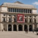 Vista general de escenario en el dúo final de ‘Sigfrido’ con la soprano Catherine Foster (izquierda) y el tenor Klaus Florián Vogt (a la derecha), el 3 de septiembre en el Teatro Real.