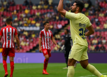 Brilla Henry con triplete y América supera al Necaxa