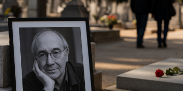 Muere el crítico teatral y escritor Marcos Ordóñez a los 69 años | Cultura
