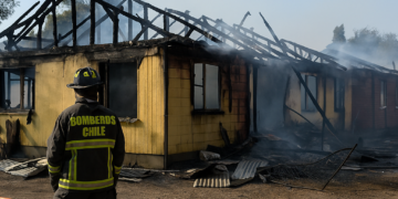 Incendio en geriátrico en Chile deja 16 ancianos muertos