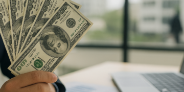 Gentera recaba 800 millones de pesos con bono