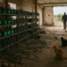 Granja clandestina de criptomonedas en Puebla revela nueva frontera financiera del crimen organizado