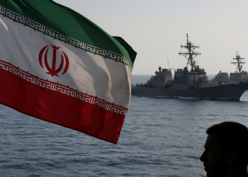El régimen de Irán dijo que atacó dos buques estadounidenses, ocho petroleros y otros diez barcos en el estrecho de Ormuz