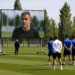 Mou copia a Luis Enrique: pantalla gigante en pleno césped de Valdebebas