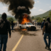 Cierran normalistas Autopista en Guerrero; roban camioneta