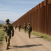 Estados Unidos despliega 500 militares en frontera con México; Marina activa operativo en Matamoros