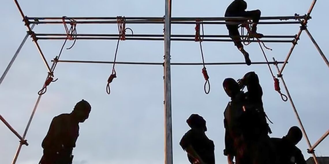 El régimen de Irán ejecutó a otro manifestante y ya son 32 los sometidos a pena de muerte por las protestas de enero