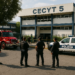 Despliegan a policías por explosión de petardo en Cecyt 5