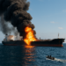 Irán informó que un superpetrolero se incendió tras chocar con una mina marítima al salir del estrecho de Ormuz